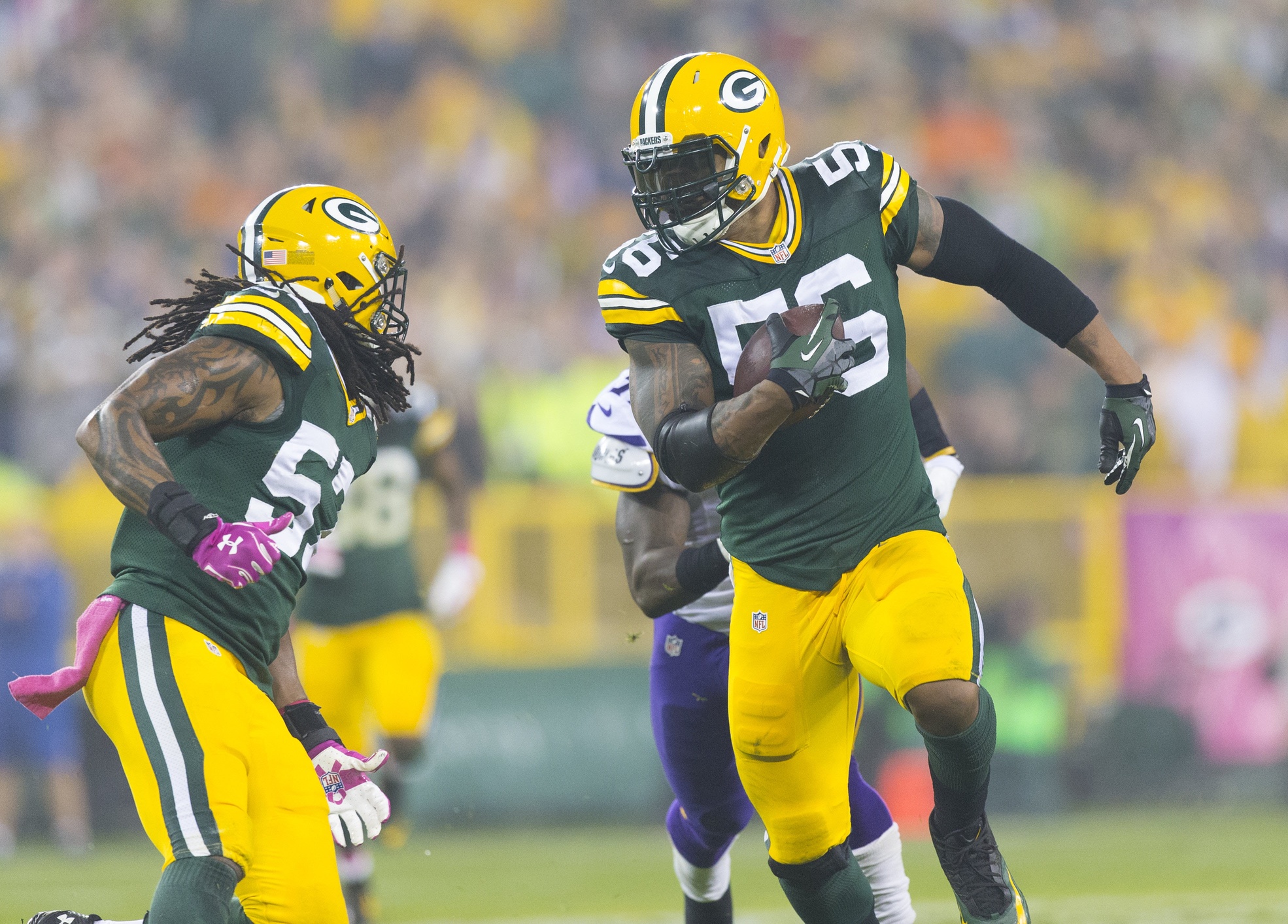 Green Bay Packers linebacker Julius Peppers by Jeff Hanisch—USA TODAY Sports.