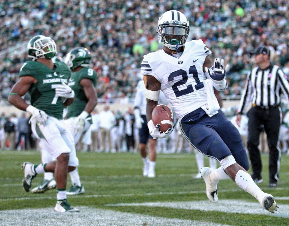 Finding the end zone against Sparty!